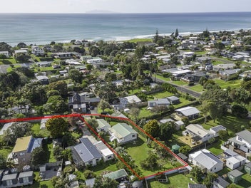 11 Marlin Place, Whiritoa, Waihi
