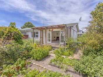2/10 Rochester Street, Linwood, Christchurch