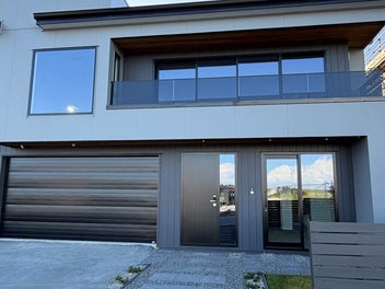 13 Humenga Place, LONG BAY, AUCKLAND