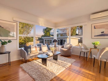 3/6 Corunna Road, Milford, Auckland
