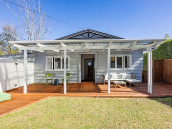 1/49 Konini Road, Titirangi, Auckland