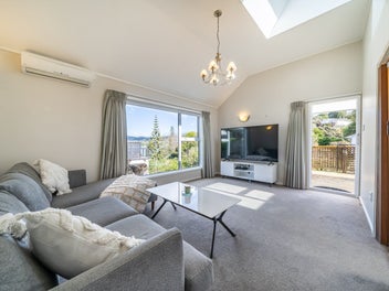 18B Penryn Drive, Camborne, Porirua