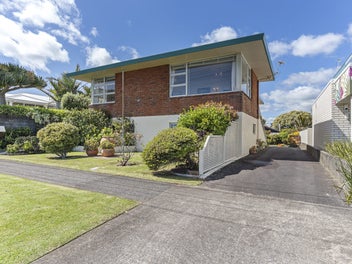 34 Hamblyn Street, Strandon, New Plymouth