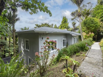 11 Tawini Road, Titirangi, Auckland