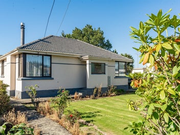 7 Gray Street, Milton