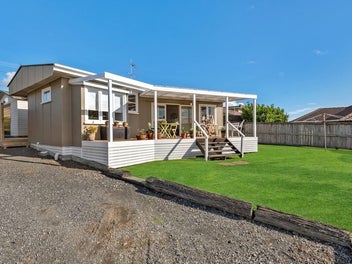 66 Beachlands Road, Beachlands, Auckland
