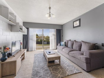 1/93 Racecourse Road, Sockburn, Christchurch