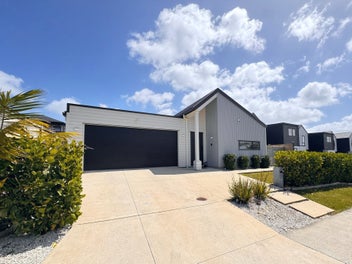 39 Patrick Rice Drive, Swanson, Auckland