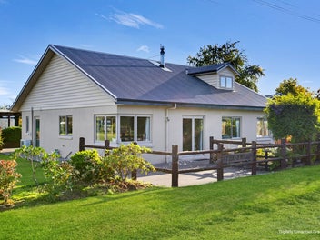 8 Westoe Street, Waikaia, Waikaia