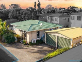 1A Glenford Lane, Te Atatu Peninsula, Auckland