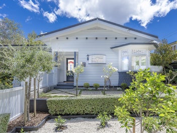 141 Taylors Road, Mount Albert, Auckland