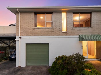 1/12 Bungalow Avenue, Point Chevalier, Auckland