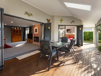 26 Bowentown Boulevard, Bowentown, Waihi Beach