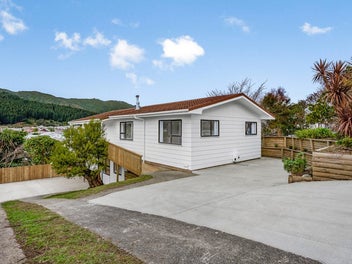 9 Naseby Grove, Wainuiomata, Lower Hutt