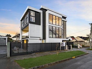 8A Sayegh Street, St Heliers, Auckland