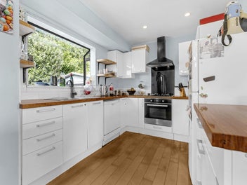 2/144 Old Wairoa Road, Papakura, Papakura