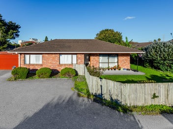 10/50 Gray Avenue, Mangere East, Auckland