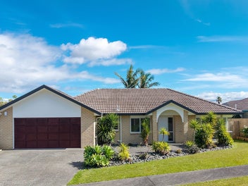 1/6 Keenagh Rise, Dannemora, Auckland
