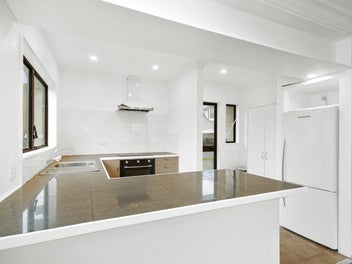 8B Weymouth Grove, Wainuiomata, Lower Hutt