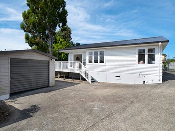 48A Beaubank Road, Kelston, Auckland