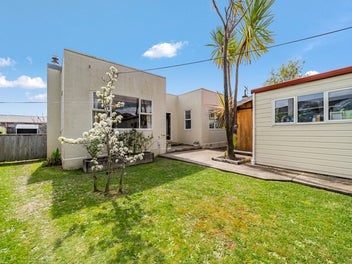 50 Seddon Street, Wallaceville, Upper Hutt