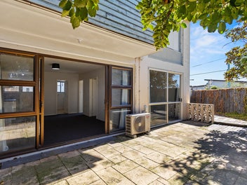 1/267 Pages Road, Wainoni, Christchurch