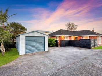 652 Te Atatu Road, Te Atatu Peninsula, Auckland