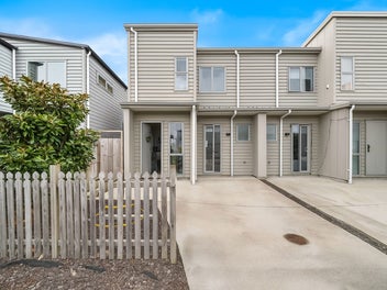 42 Tumu road, Papakura, Auckland