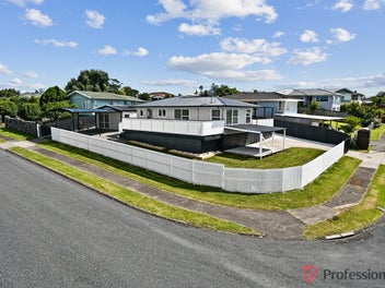 31 Ilford Crescent, Mangere, Auckland