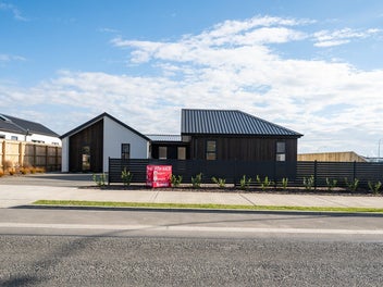 8 Paton Road, Hope, Richmond