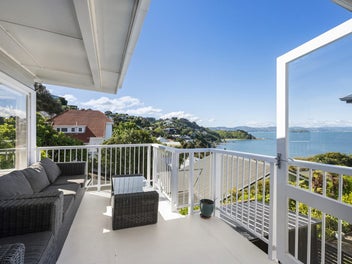 27 Tai Paku Paku Road, Karaka Bays, Wellington