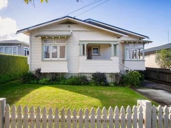 3 Vinter Terrace, Mount Albert, Auckland