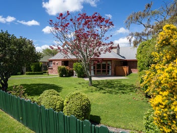 1 Longfellow Street, Leamington, Cambridge