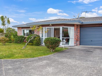 98B Lakeside Drive, Orewa, Orewa