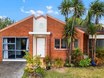 9 Blueridge Close, Sunnyvale, Auckland