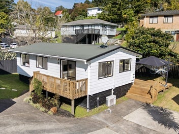 48B Sungrove Rise, Sunnyvale, Auckland