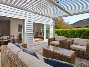 4B Radcliffe Street, Glen Innes, Auckland