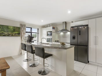 160 Doncaster Drive, Papamoa Beach, Papamoa