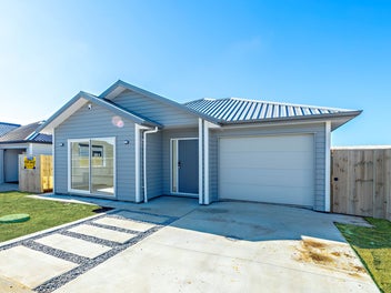 17 Tuuhura Road, Pukekohe, Pukekohe