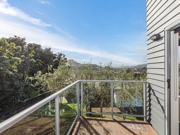 24A Thimble Lane, Whitby, Porirua