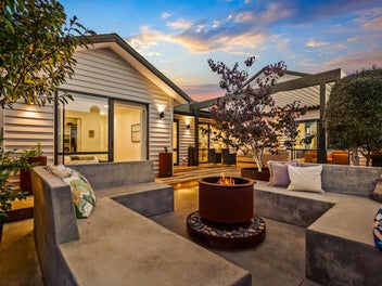 45 Pohutukawa Parade, Riverhead, Riverhead