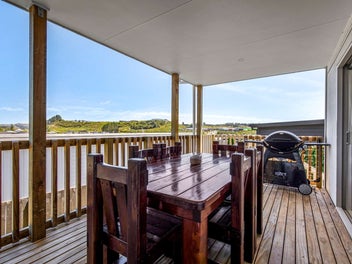 133 Kennedy Road, Pyes Pa, Tauranga