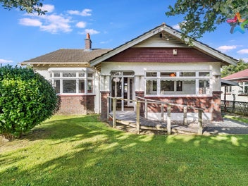 4 Bracken Street, Petone, Lower Hutt