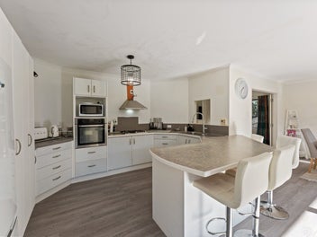 2 Betty Watt Grove, Riverstone Terraces, Upper Hutt