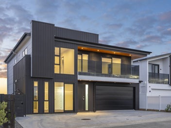 216 Vaughans Road, Long Bay, Auckland