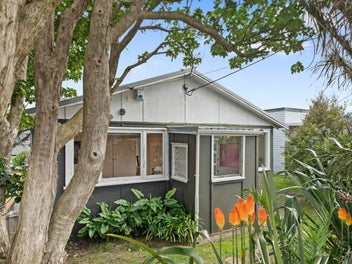 152B Glengarry Road, Glen Eden, Auckland