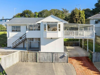 57 Manuka Road, Bayview, Auckland