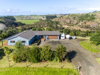 499 Shelly Beach Road, Helensville