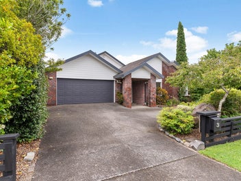 3 Bronte Place, Somerville, Auckland