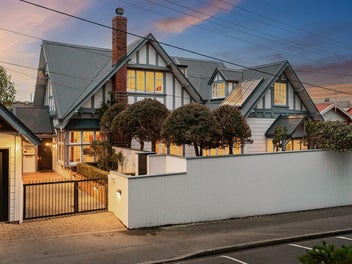 13 Talavera Terrace, Kelburn, Wellington